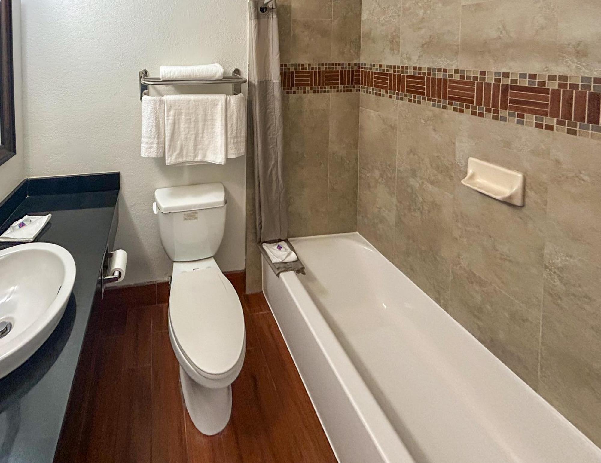 Motel 6 Ontario Ca Convention Center Airport Εξωτερικό φωτογραφία